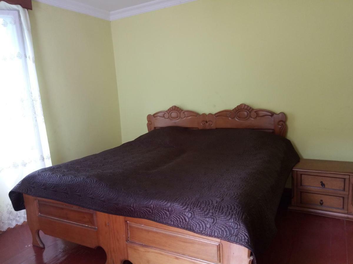 Julia Guest House Kobuleti Bagian luar foto