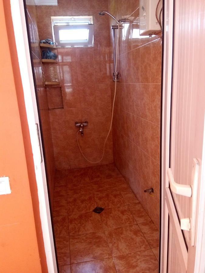 Julia Guest House Kobuleti Bagian luar foto